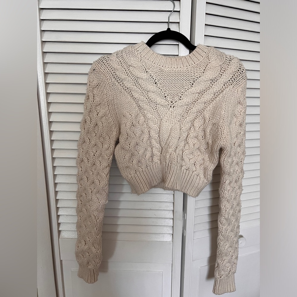 Zara cropped cable knit sweater